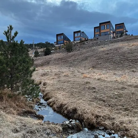 Villa Wild Nest Wolf Lux *