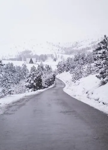 Wild Nest Wolf Lux וילה Krajevi